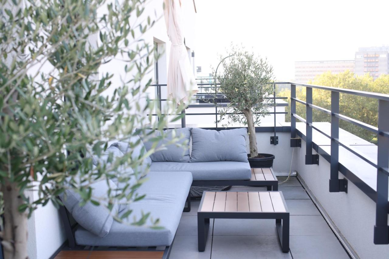 Non Smoking Penthouse Ll Erasme Appartamento Bruxelles Esterno foto
